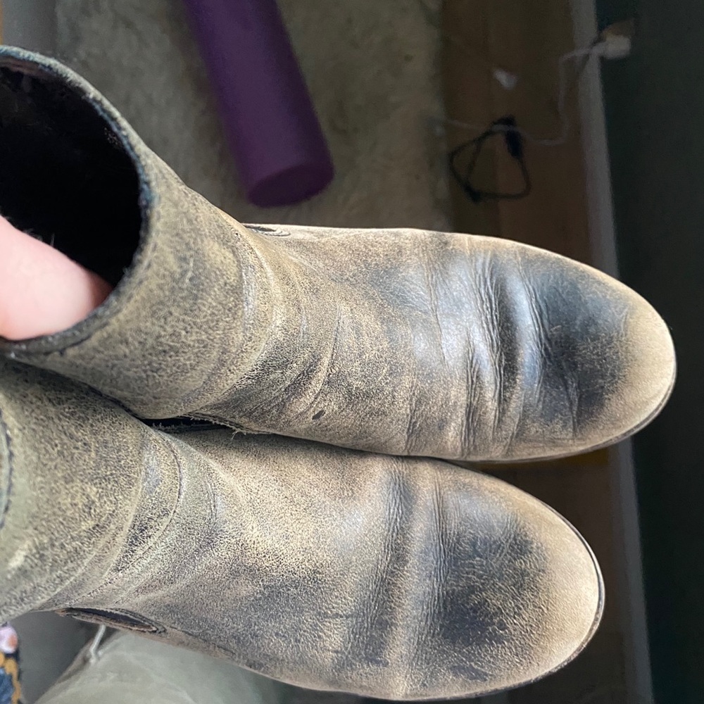 Motorcycle boots